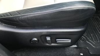 Toyota RAV4 2.5 VVT-h Excel CVT 4WD Euro 6 (s/s) 5dr (Safety Sense, Nav)