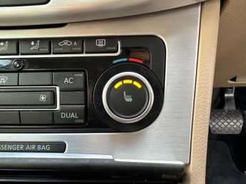 Volkswagen Passat 1.8 TSI SE DSG Euro 5 5dr