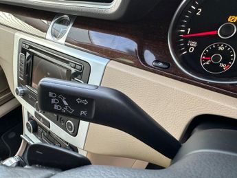 Volkswagen Passat 1.8 TSI SE DSG Euro 5 5dr