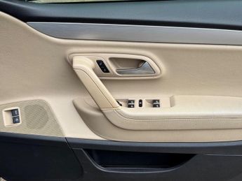 Volkswagen CC 2.0 TDI BlueMotion Tech DSG Euro 5 (s/s) 4dr