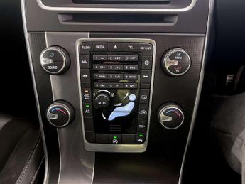 Volvo V60 2.0 D4 R-Design Nav Estate 5dr Diesel Auto Euro 6 (s/s) (190 ps)