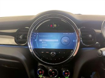 MINI Electric Hatch Cooper SE 32.6kWh Level 2 Hatchback 3dr Electric Auto (184 ps)