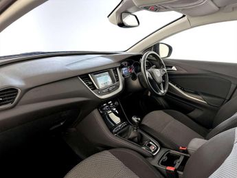 Vauxhall Grandland X 1.2 Turbo Design Line SUV 5dr Petrol Manual Euro 6 (s/s) (130 ps