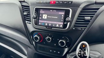 Iveco Daily 2.3D HPI 14V Business 35S 3520 Panel Van 5dr Diesel HiMatic MWB 