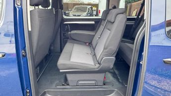Toyota PROACE Verso 2.0D Shuttle Medium MPV MWB Euro 6 (s/s) 5dr (9 Seat)