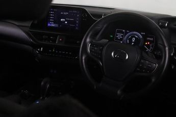 Lexus UX 300e 72.8kWh Auto 5dr