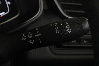 Renault Clio 1.0 TCe Evolution Euro 6 (s/s) 5dr