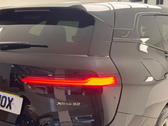 BMW iX 50 111.5kWh M Sport SUV 5dr Electric Auto xDrive (523 ps)