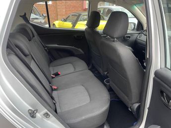 Hyundai i10 1.2 Active Auto Euro 5 5dr