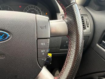 Ford Mondeo 2.2 TDCi SIV ST 5dr