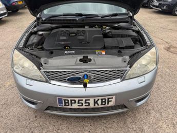Ford Mondeo 2.2 TDCi SIV ST 5dr