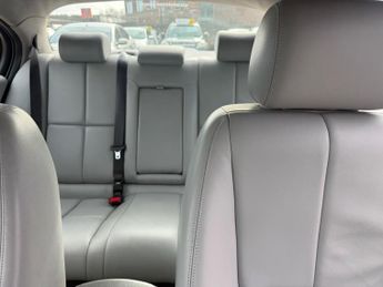 Jaguar S-Type 2.7D V6 SE 4dr