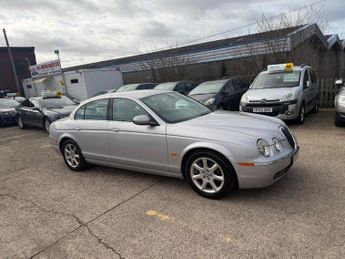Jaguar S-Type 2.7D V6 SE 4dr