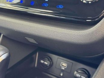 HYUNDAI IONIQ 1.6 h-GDi GPF Premium SE Hatchback 5dr Petrol Hybrid DCT Euro 6