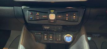 Nissan Leaf 40kWh N-Connecta Auto 5dr