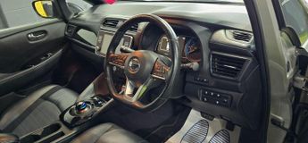 Nissan Leaf 40kWh N-Connecta Auto 5dr