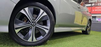 Nissan Leaf 40kWh N-Connecta Auto 5dr