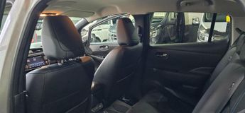 Nissan Leaf 40kWh N-Connecta Auto 5dr