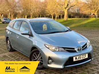 Toyota Auris 1.33 Dual VVT-i Icon+ Touring Sports 5dr Petrol Manual Euro 5 (s