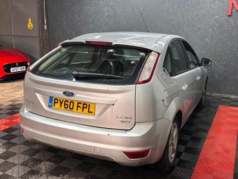 Ford Focus 1.6 TDCi DPF Zetec 5dr