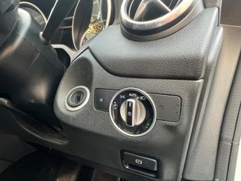 Mercedes-Benz CLA 2.1 CLA220d AMG Line Coupe 7G-DCT Euro 6 (s/s) 4dr