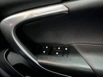 Vauxhall Insignia 2.0 CDTi ecoFLEX Elite Nav Euro 5 (s/s) 5dr