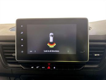 Renault Trafic 2.0 dCi Blue LL30 Business+ Panel Van 5dr Diesel Manual L2 H1 Eu