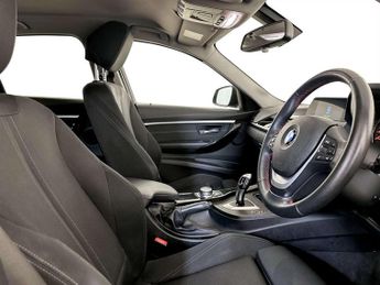 BMW 3 Series 1.5 318i Sport Saloon 4dr Petrol Auto Euro 6 (s/s) (136 ps)