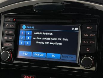 Nissan Juke 1.6 N-Connecta XTRON Euro 6 5dr