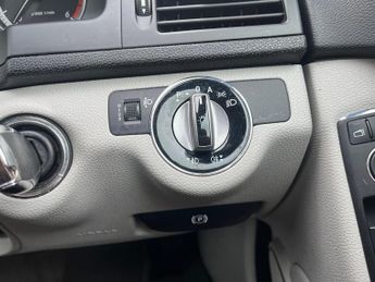 Mercedes-Benz C Class 2.1 C250 CDI BlueEfficiency Elegance Auto Euro 5 4dr