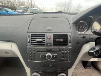 Mercedes-Benz C Class 2.1 C250 CDI BlueEfficiency Elegance Auto Euro 5 4dr