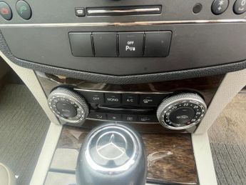 Mercedes-Benz C Class 2.1 C250 CDI BlueEfficiency Elegance Auto Euro 5 4dr