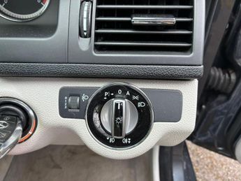 Mercedes-Benz C Class 2.1 C250 CDI BlueEfficiency Elegance Auto Euro 5 4dr