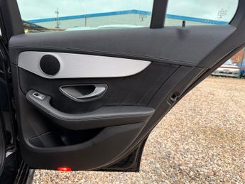 Mercedes-Benz C Class 2.1 C220 BlueTEC AMG Line G-Tronic+ Euro 6 (s/s) 5dr