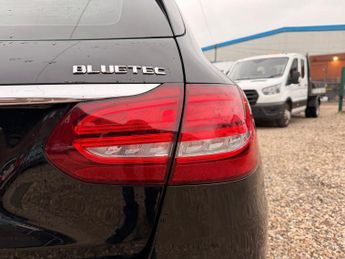 Mercedes-Benz C Class 2.1 C220 BlueTEC AMG Line G-Tronic+ Euro 6 (s/s) 5dr