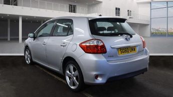 Toyota Auris 1.8 VVT-h T Spirit CVT Euro 5 (s/s) 5dr