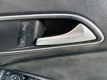 Mercedes-Benz CLA 2.1 CLA220d AMG Sport Coupe 7G-DCT Euro 6 (s/s) 4dr