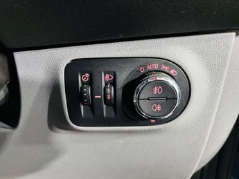 Vauxhall Corsa 1.4i SE Auto Euro 6 5dr