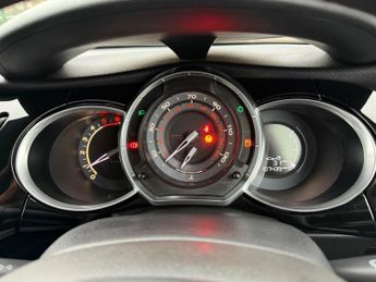 Citroen DS3 1.6 e-HDi Airdream DStyle Euro 5 (s/s) 3dr