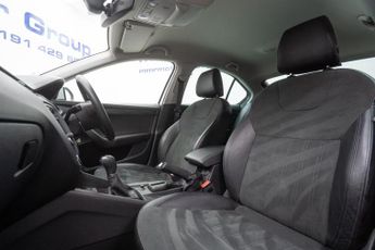 Skoda Octavia Octavia SE L Hatchback 1 Automatic Diesel