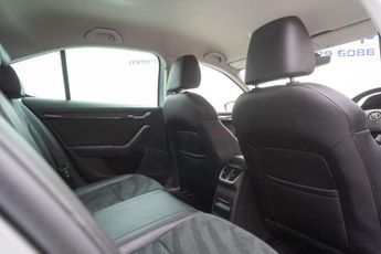 Skoda Octavia Octavia SE L Hatchback 1 Automatic Diesel