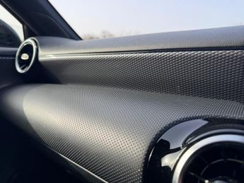 Mercedes-Benz A Class 1.3 A180 Sport (Executive) 7G-DCT Euro 6 (s/s) 5dr