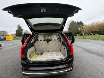 Volvo XC90 2.0h T8 Twin Engine 9.2kWh Inscription Geartronic 4WD Euro 6 (s/