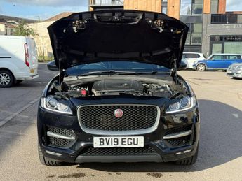 Jaguar F-PACE 2.0 D180 R-Sport Auto AWD Euro 6 (s/s) 5dr