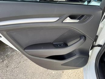 Audi A3 1.4 TFSI SE Sportback S Tronic Euro 5 (s/s) 5dr