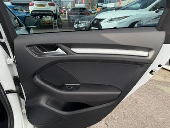 Audi A3 1.4 TFSI SE Sportback S Tronic Euro 5 (s/s) 5dr