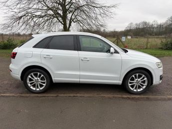 Audi Q3 2.0 TFSI SE S Tronic quattro Euro 5 (s/s) 5dr