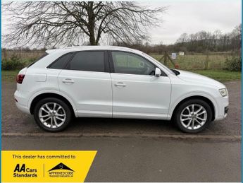 Audi Q3 2.0 TFSI SE S Tronic quattro Euro 5 (s/s) 5dr