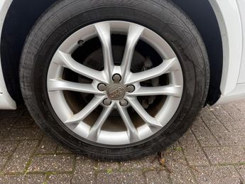 Audi Q3 2.0 TFSI SE S Tronic quattro Euro 5 (s/s) 5dr
