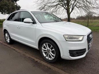 Audi Q3 2.0 TFSI SE S Tronic quattro Euro 5 (s/s) 5dr